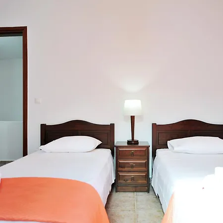 Apartment Mistral Maisonette Milos