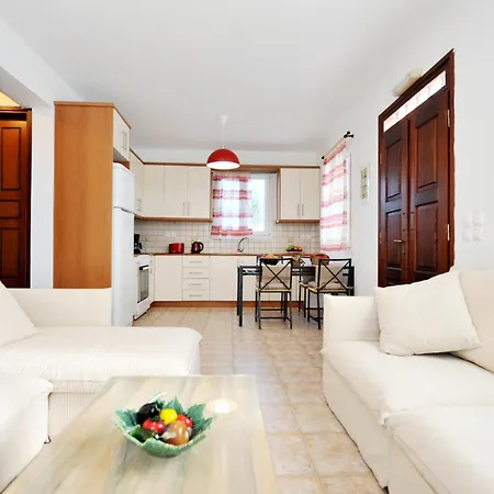 Mistral Maisonette Milos *